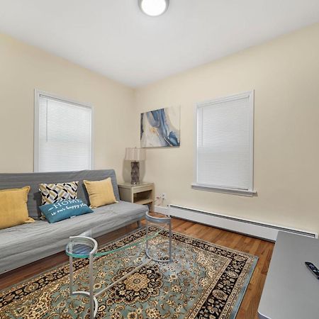 Newly Renovated 2Br1Ba Apt At The Boston City Zewnętrze zdjęcie